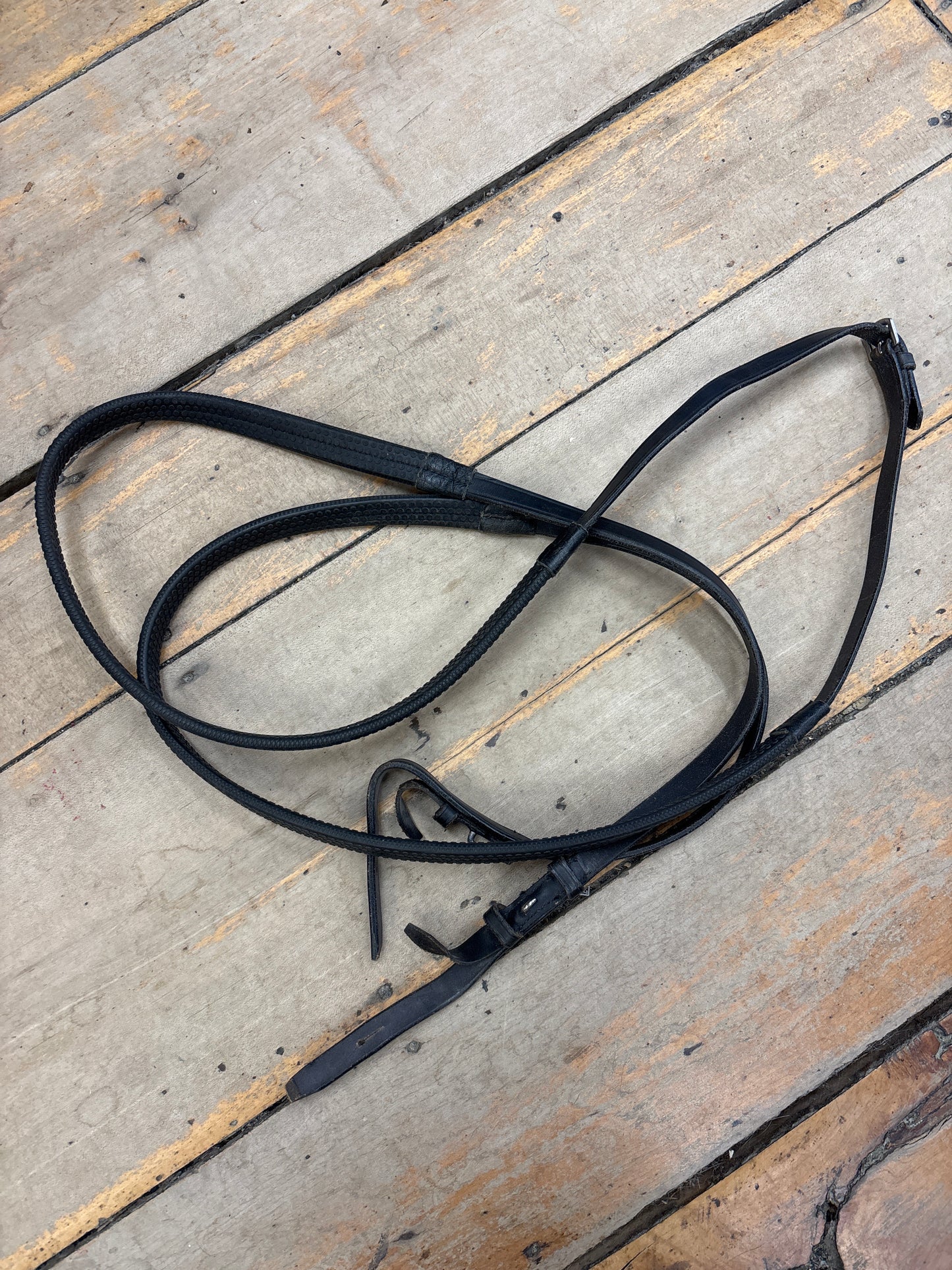 Rubber Reins-Black-Full