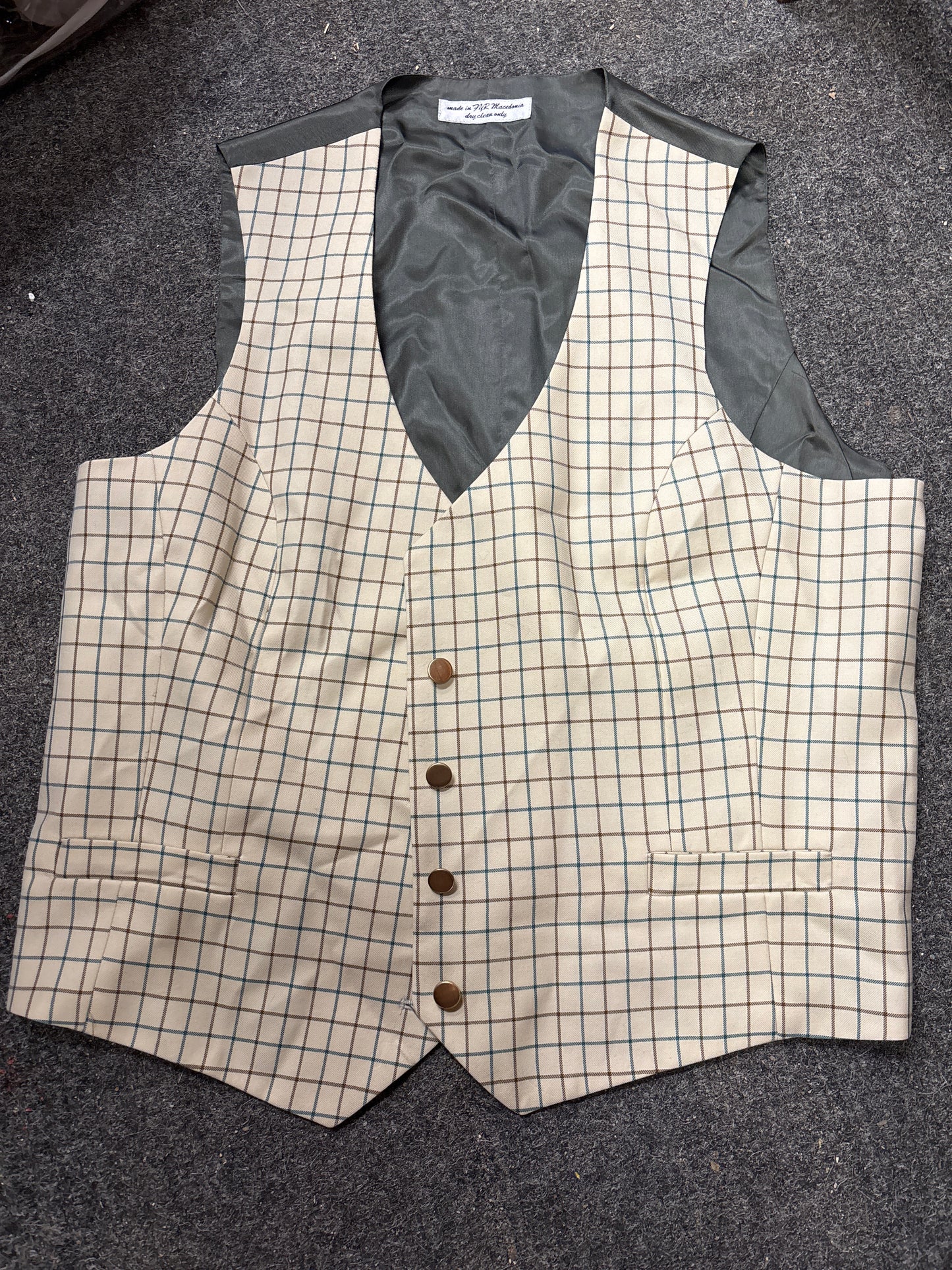Horse Country Vest-Plaid-16