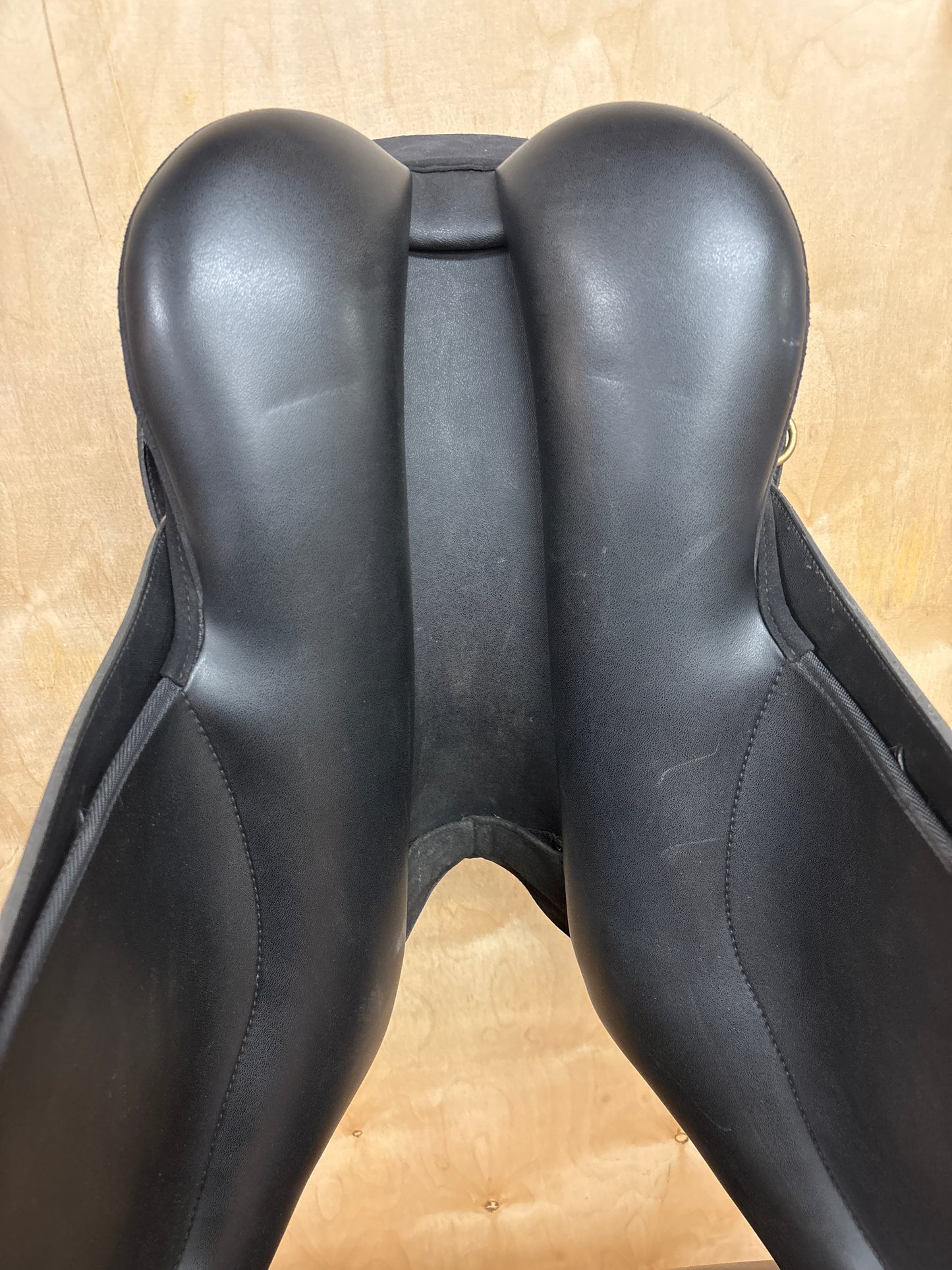 Wintec 2000 All Purpose Saddle-Black-17.5”-Adjustable