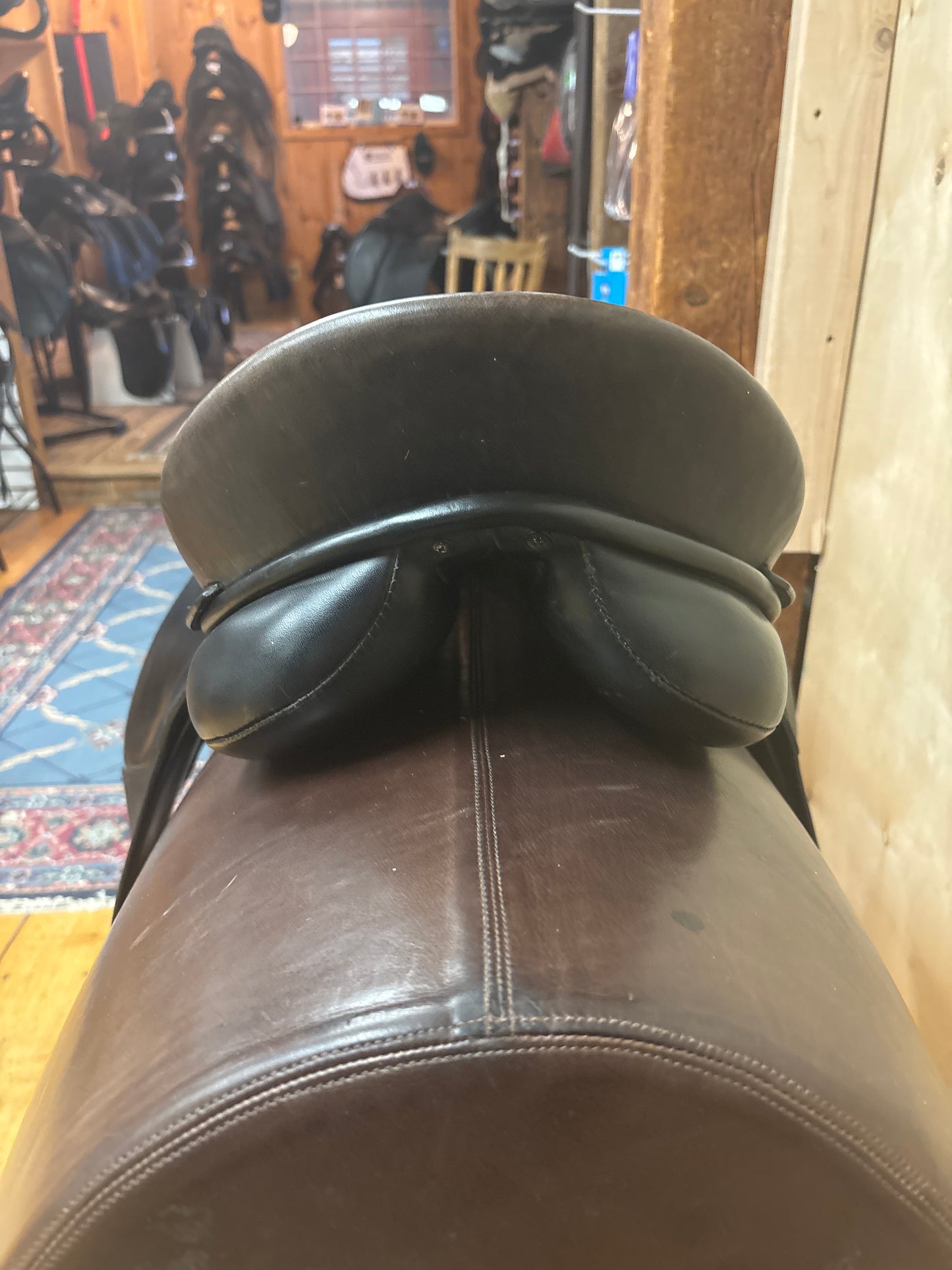 Kieffer Munchen Wein DL Dressage Saddle-Black-17.5”-Medium