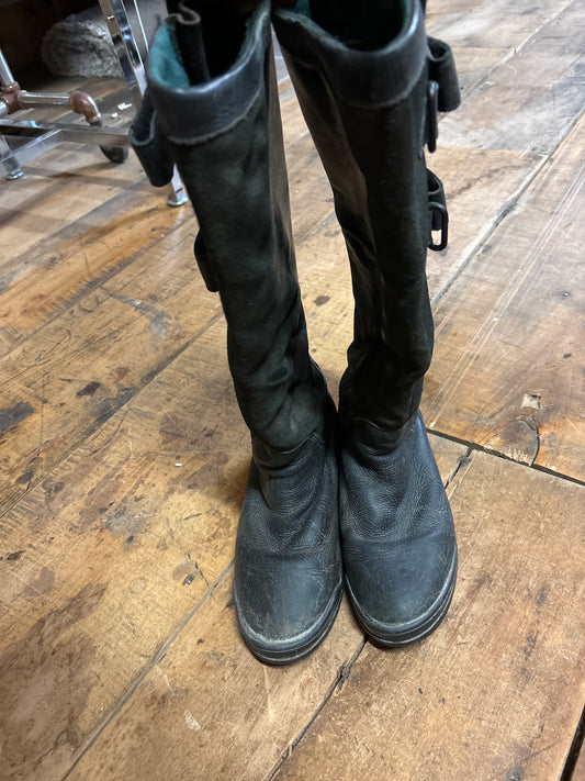 Ariat Insulated Tall Boots-Black-39