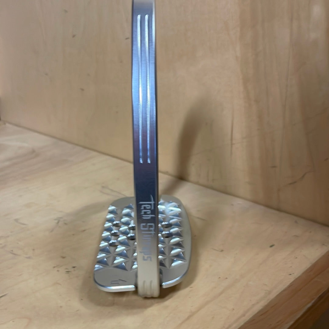 Tech Iris Cross Country Iron