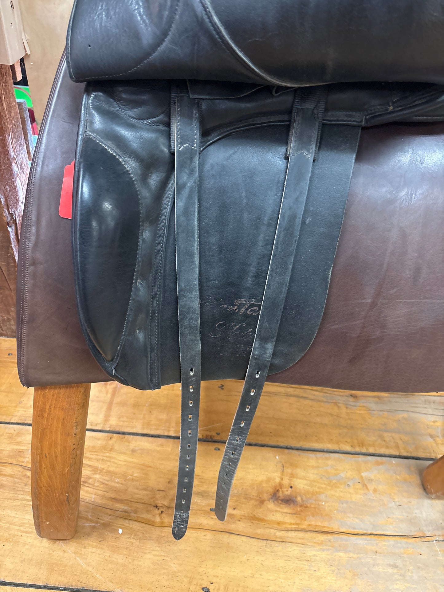 KenTaur Kari Dressage Saddle-Black-17.5”-Wide