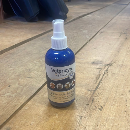 Vetericyn Plus Antimicrobial Hydrogel Wound & Skin Care Spray-8oz