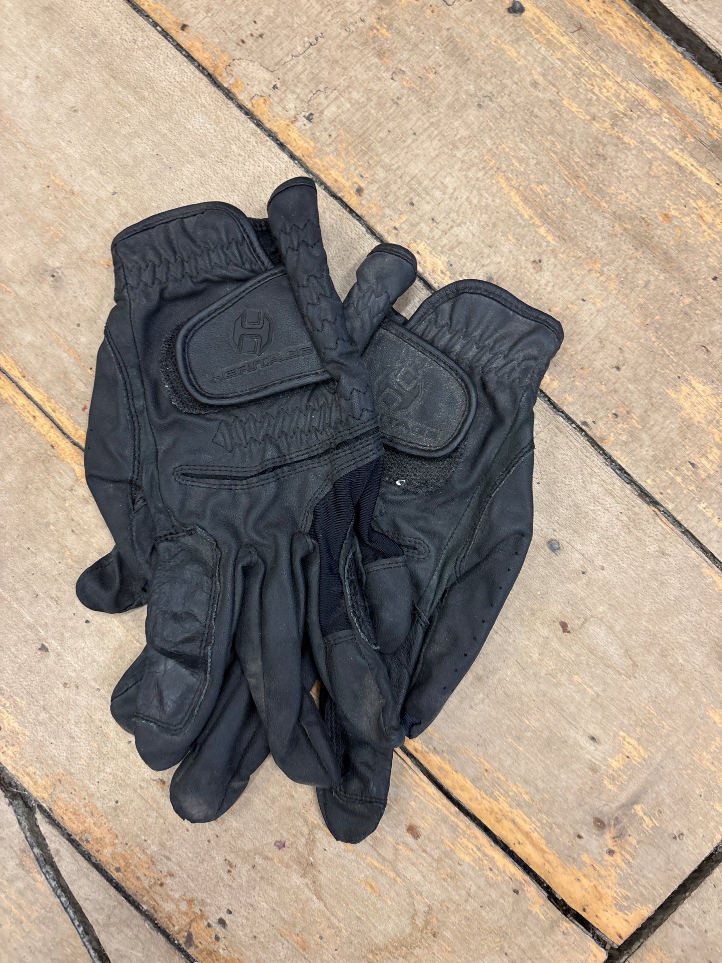 Heritage Riding Gloves-Black-10