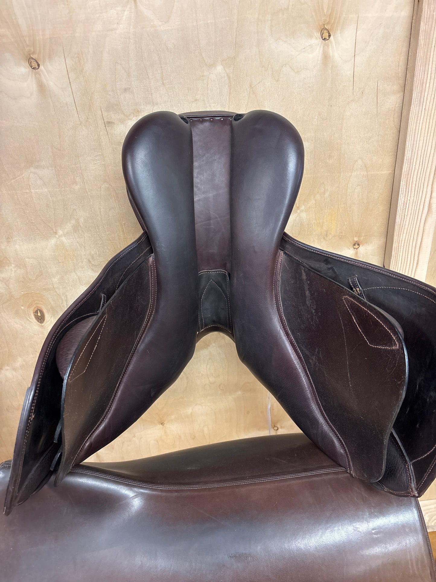 M. Toulouse Denise Jump Saddle-Brown-Adjustable-17.5”