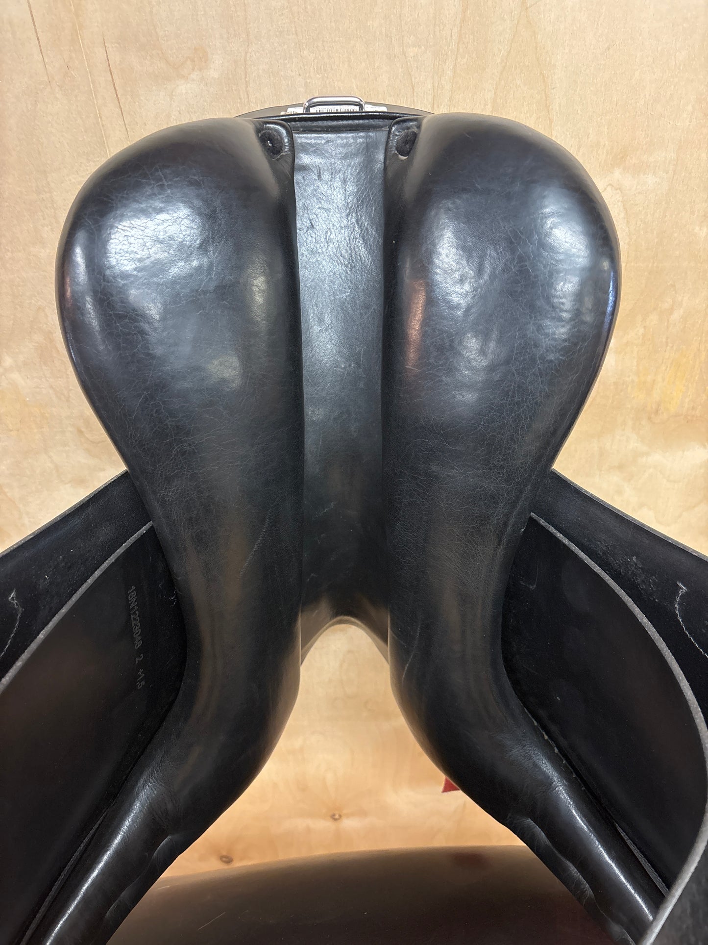 Amerigo Vega Dressage Saddle-Black-18”-+1.5