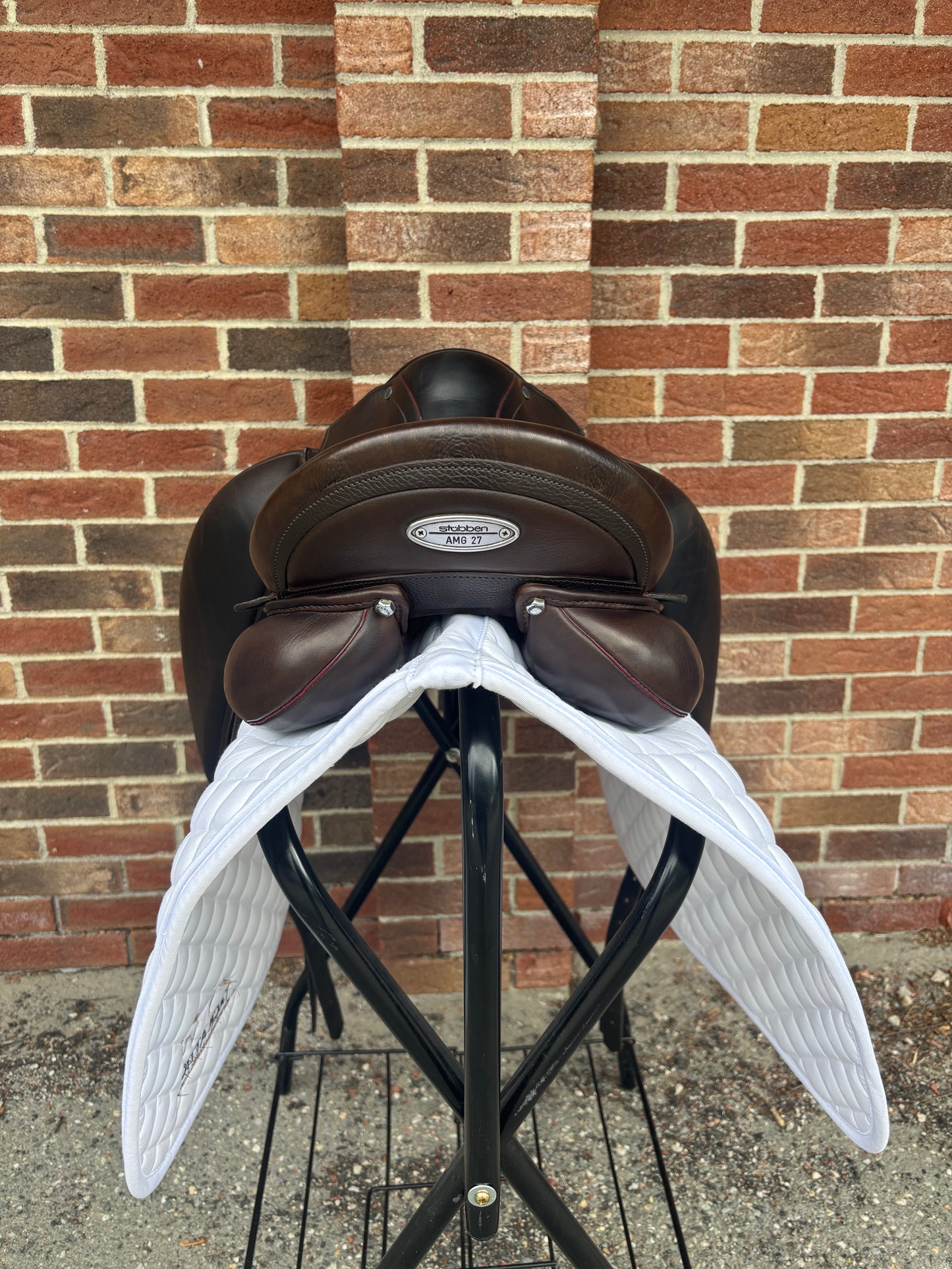 Stubben Euphoria Dressage Saddle-Brown-27cm-17.5”