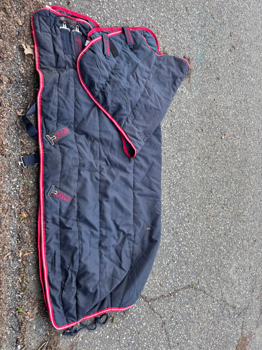 250g Amigo Stable Blanket-Navy/Red-69”